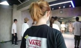 明星内部爆料直播视频,直播视频揭秘娱乐圈幕后真相