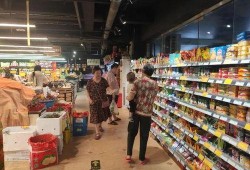 玉林超市爆料视频最新,揭秘超市内幕，消费者权益如何保障？