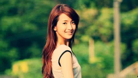 娱乐圈吃瓜背景图女生